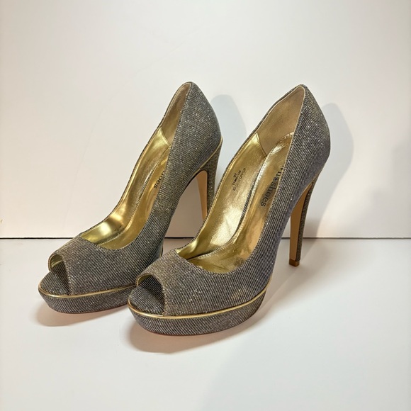 town shoes Shoes - Chic Gray Peep-Toe Heels
